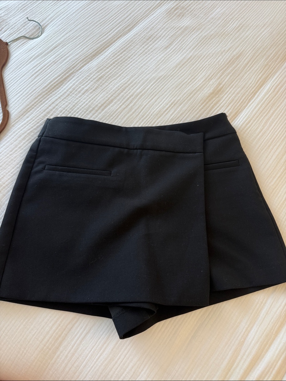 Zara Black Tailored Skort Shorts